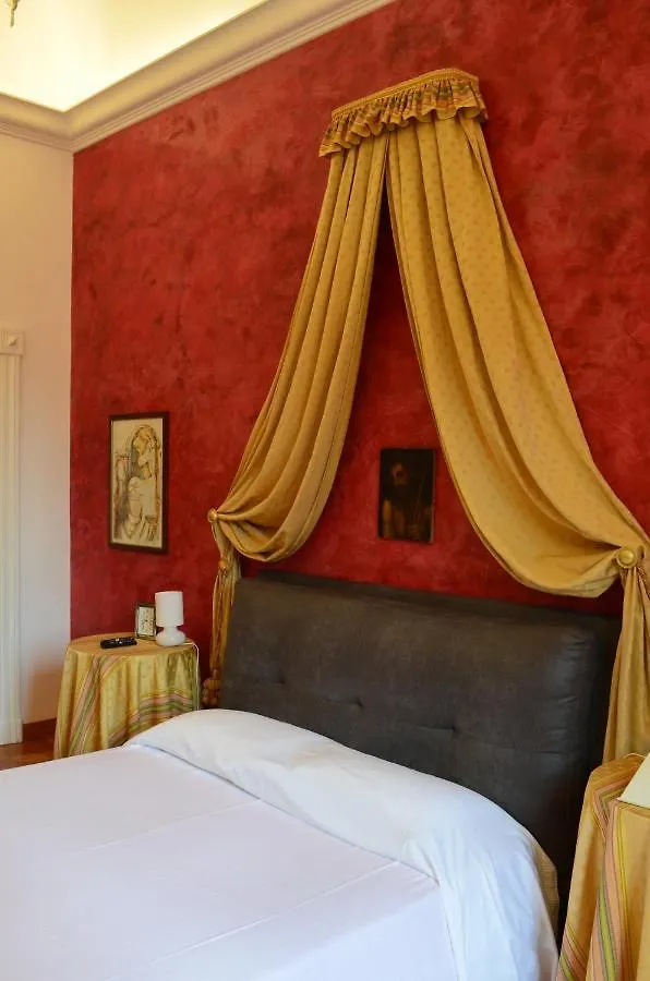 Apartment Elegante Appartamento Nel Centro Di Roma Italy